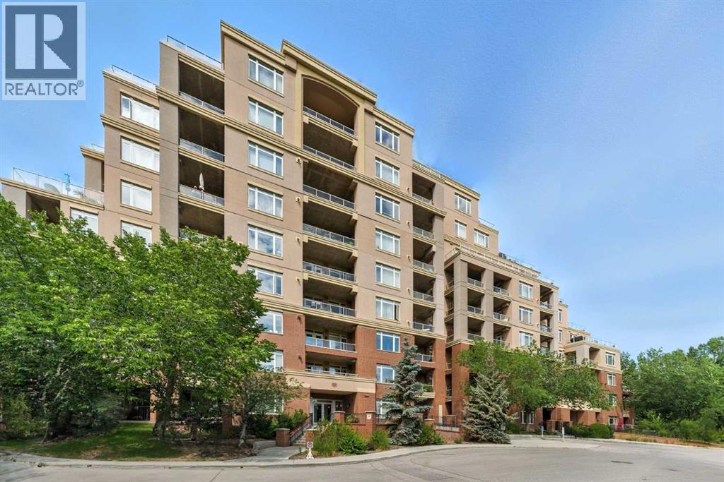 24 Hemlock Crescent Sw Unit 3203, Calgary, AB T3C 2Z1