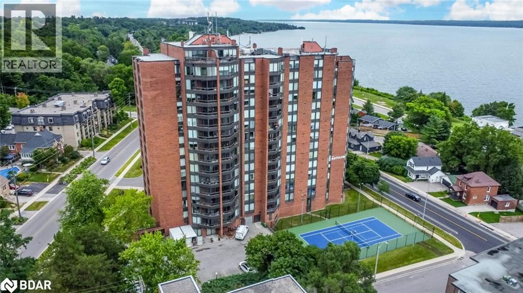 181 Collier Street Unit 206, Barrie, ON L4M 5L6