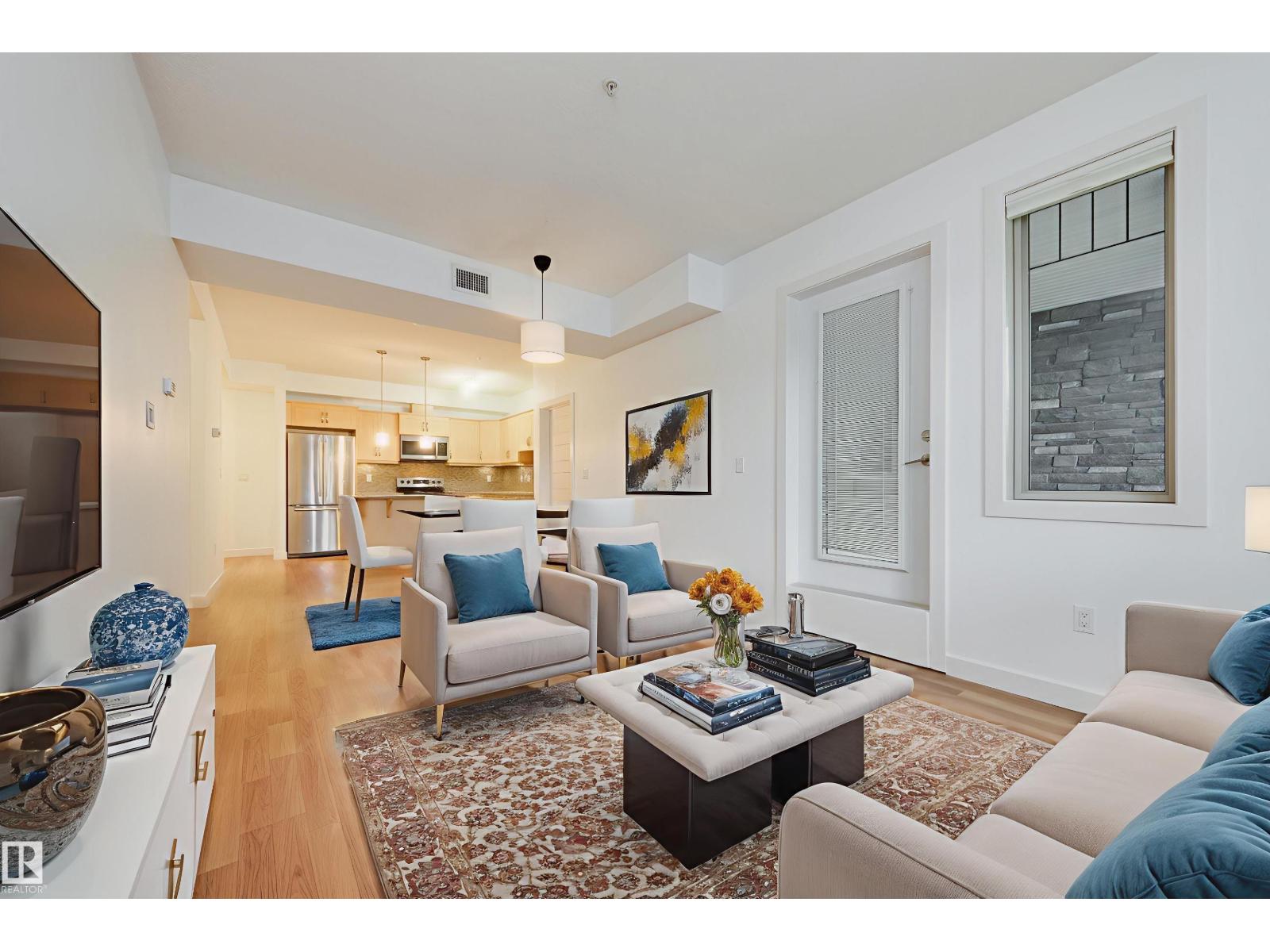 8730 82 Avenue Northwest #103, Edmonton, AB T6C 0Z1