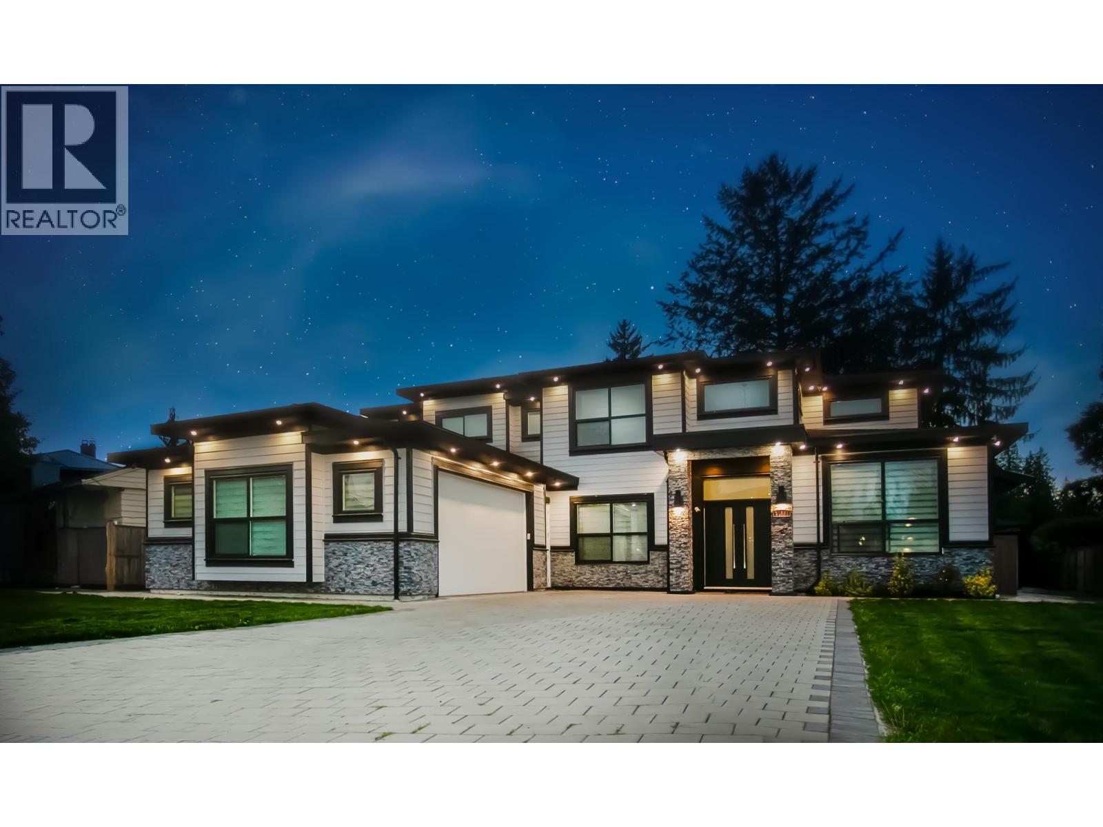 21661 Ridgeway Cres, Maple Ridge, BC V2X 3Z6