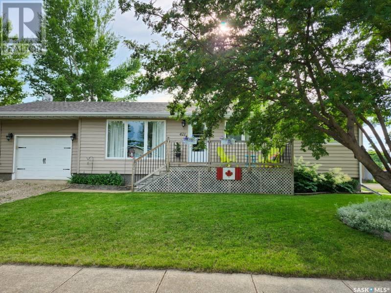 421 Logan Ave, White Fox, SK S0J 3B0