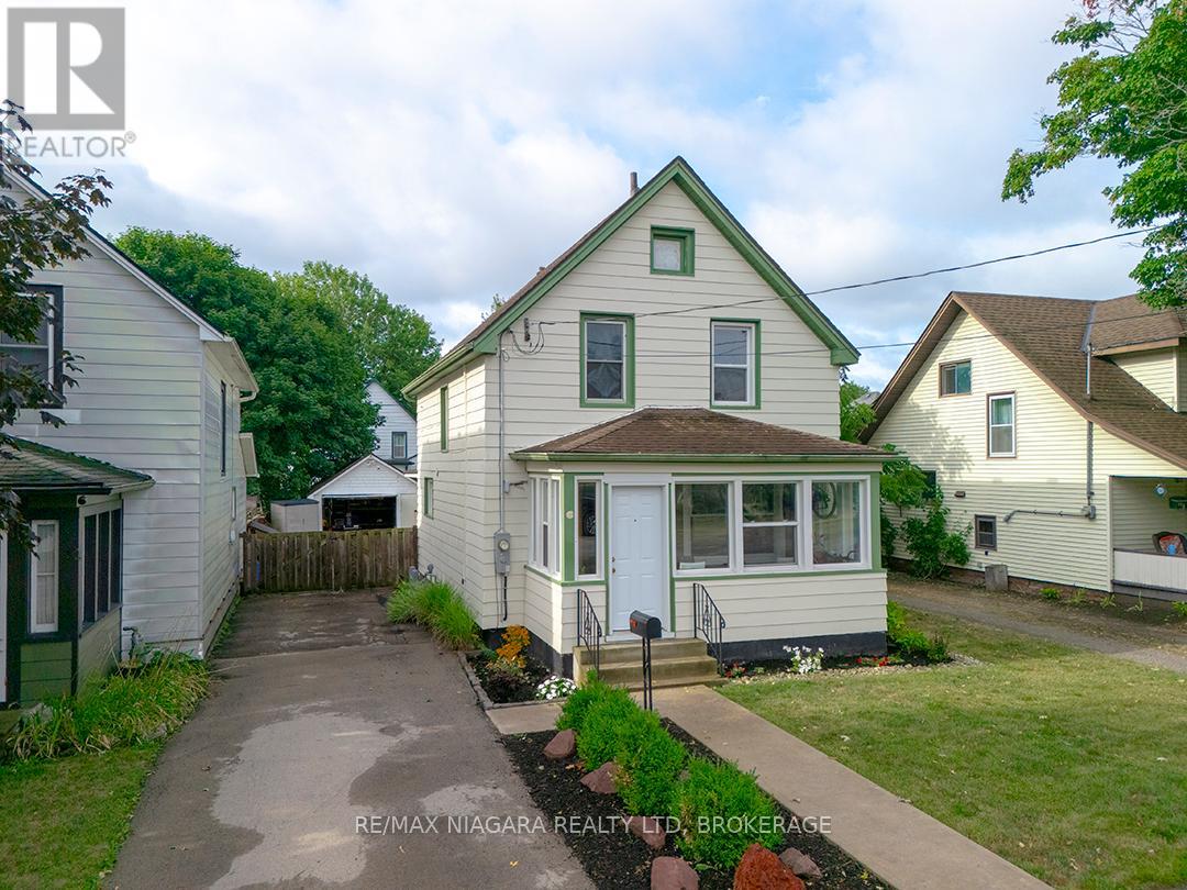 35 Cross St, Port Colborne Killaly East, ON L3K 1K8
