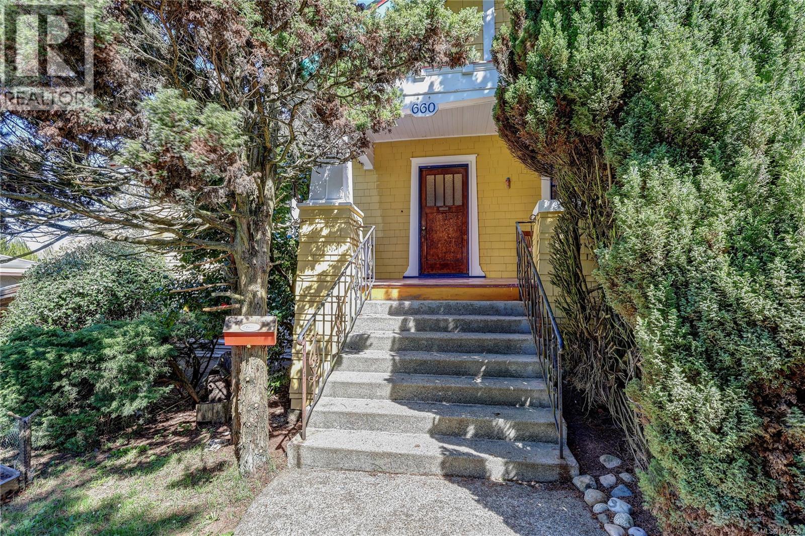 660 Third St, Nanaimo, BC V9R 1W8