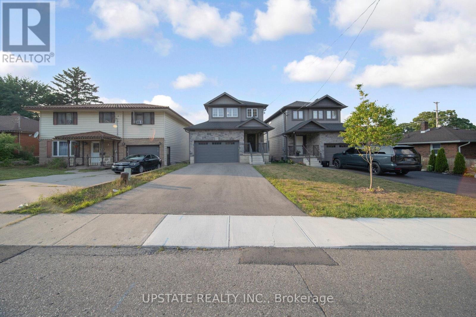 457 Spencer St, Woodstock, ON N4S 2H8
