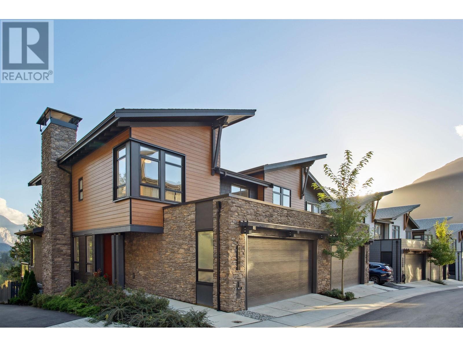 41201 Highline Pl, Squamish, BC V8B 1C2