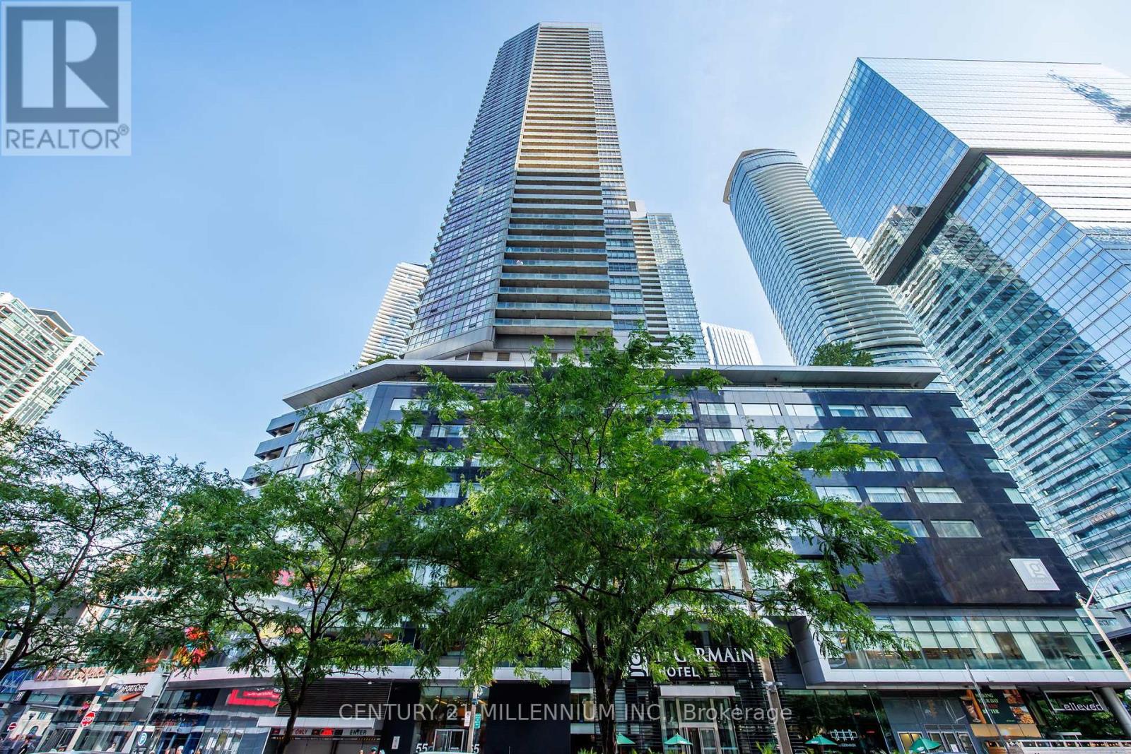 4503 65 Bremner Blvd W, Toronto, ON M5J 0A7