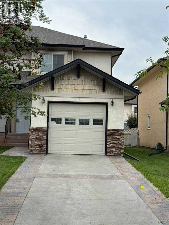 327 Addington Dr, Red Deer, AB T4R 3H7