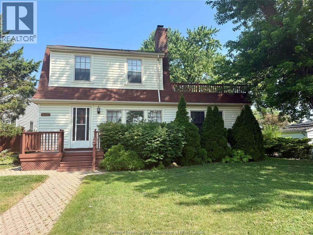 7154 St Rose Ave, Windsor, ON N8S 1X8