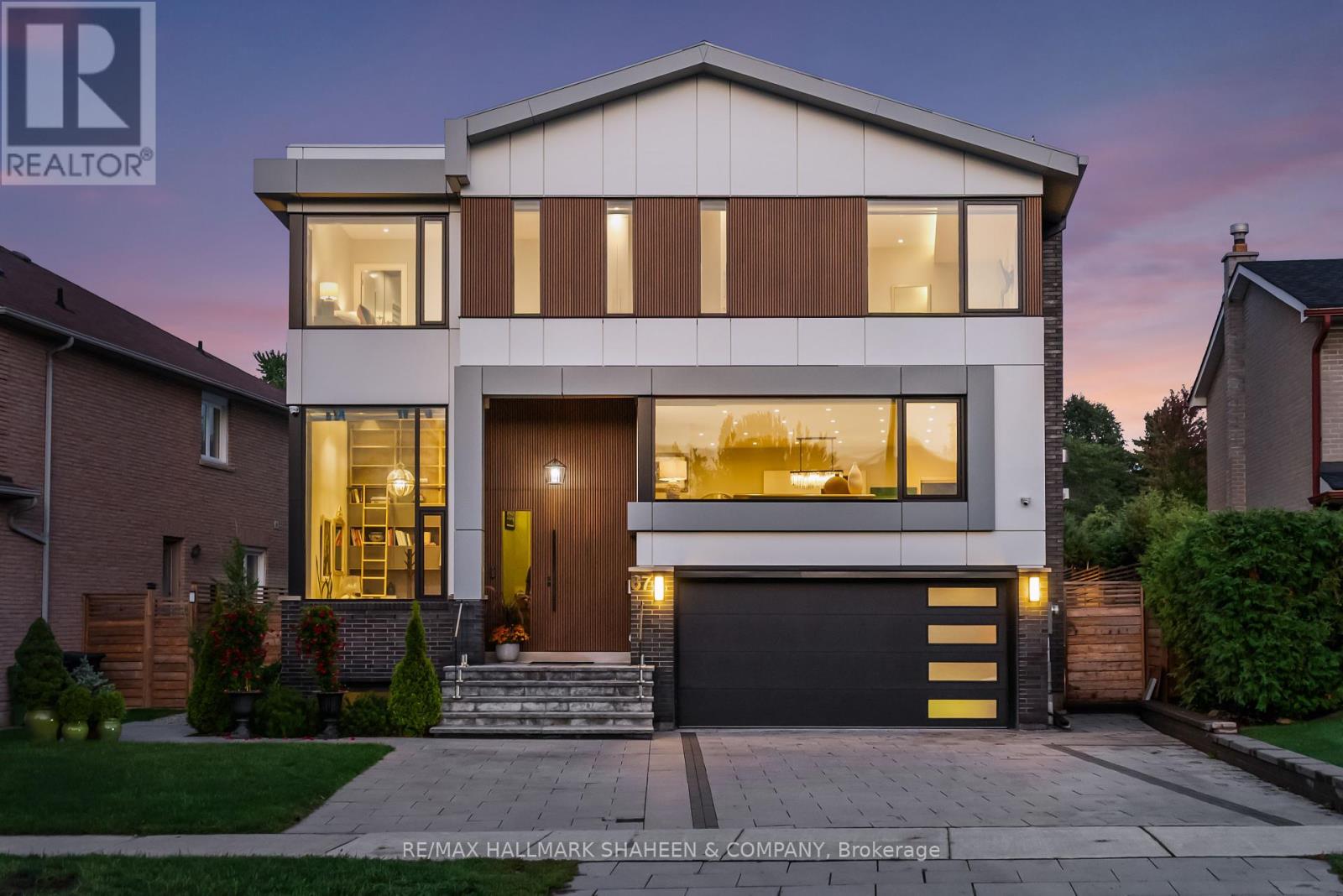 67 Clansman Blvd, Toronto, ON M2H 1X7