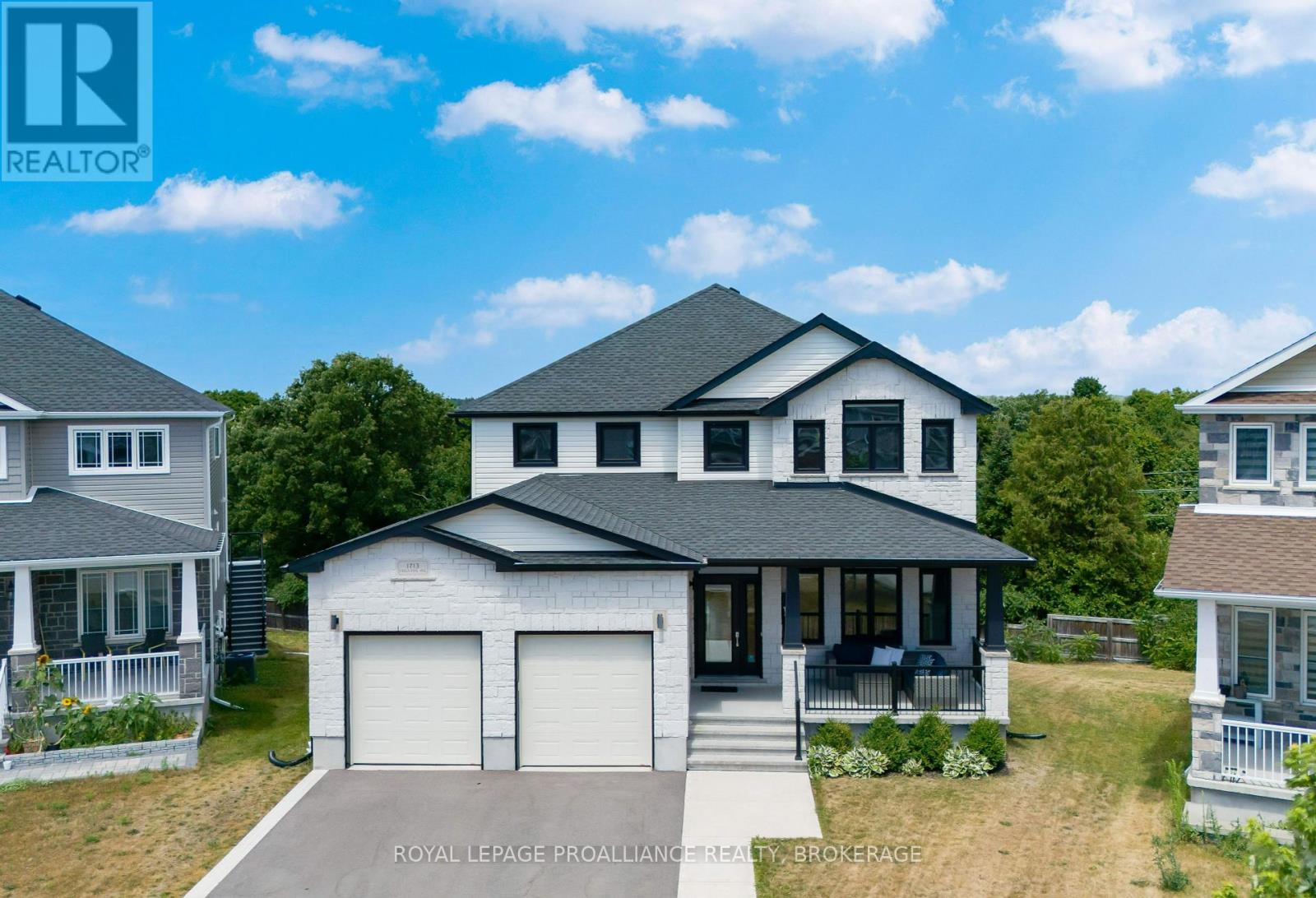 1713 Executive Ave, Kingston, ON K7P 0L9