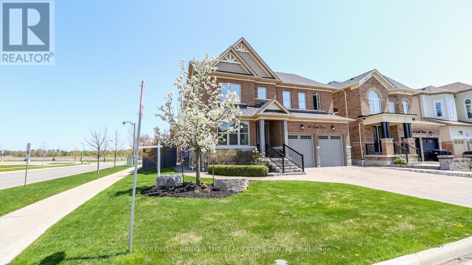 59 Leith Dr, Bradford West Gwillimbury, ON L3Z 2A5