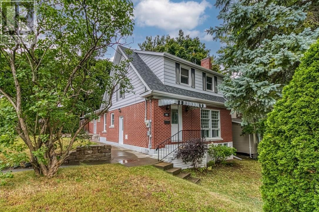 142 David St, Sudbury, ON P3E 1T4