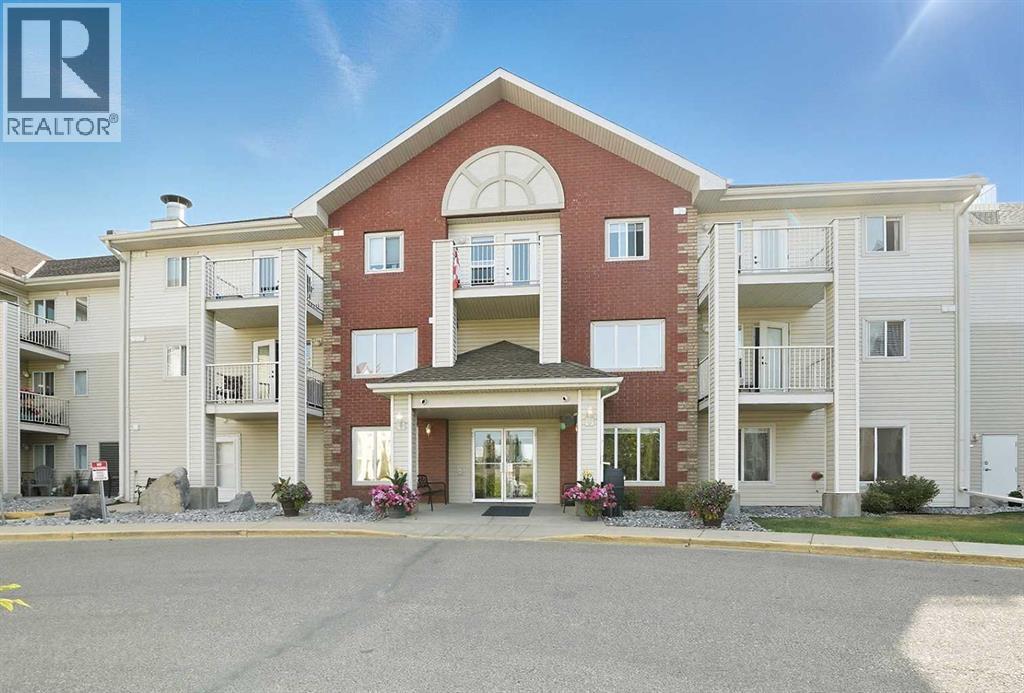56 Carroll Crescent Unit 306, Red Deer, AB T4P 3Y3