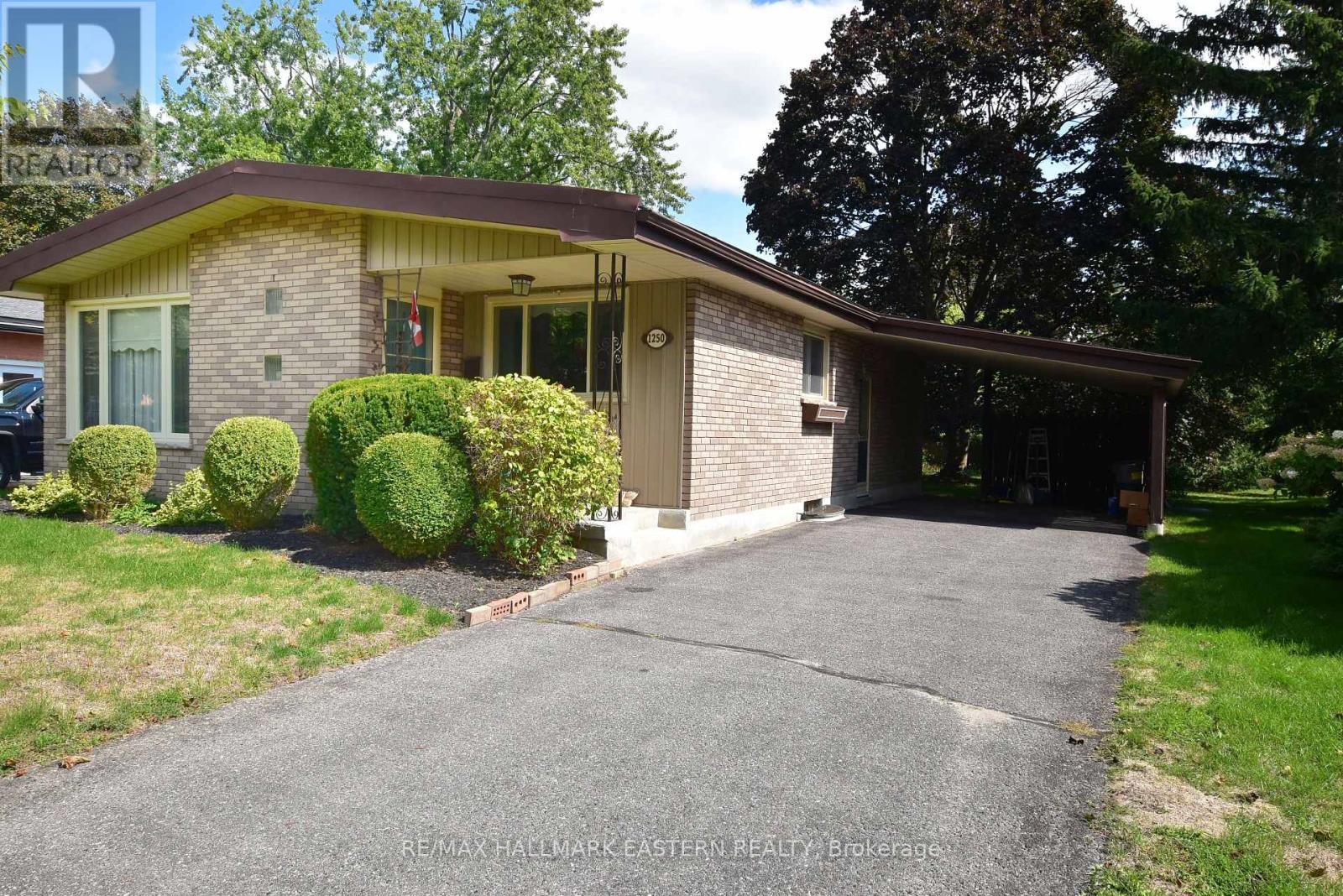 1250 Franklin Dr Ward 5 Dr, Peterborough, ON K9H 6Z4