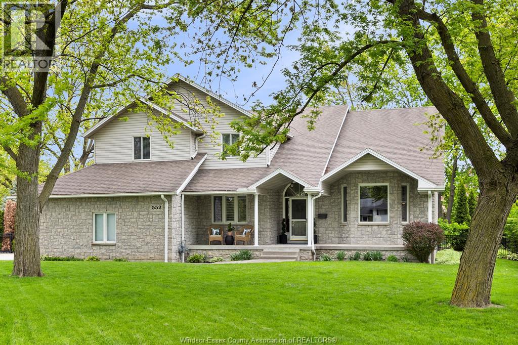 552 Old Tecumseh Rd, Lakeshore, ON N0R 1A0