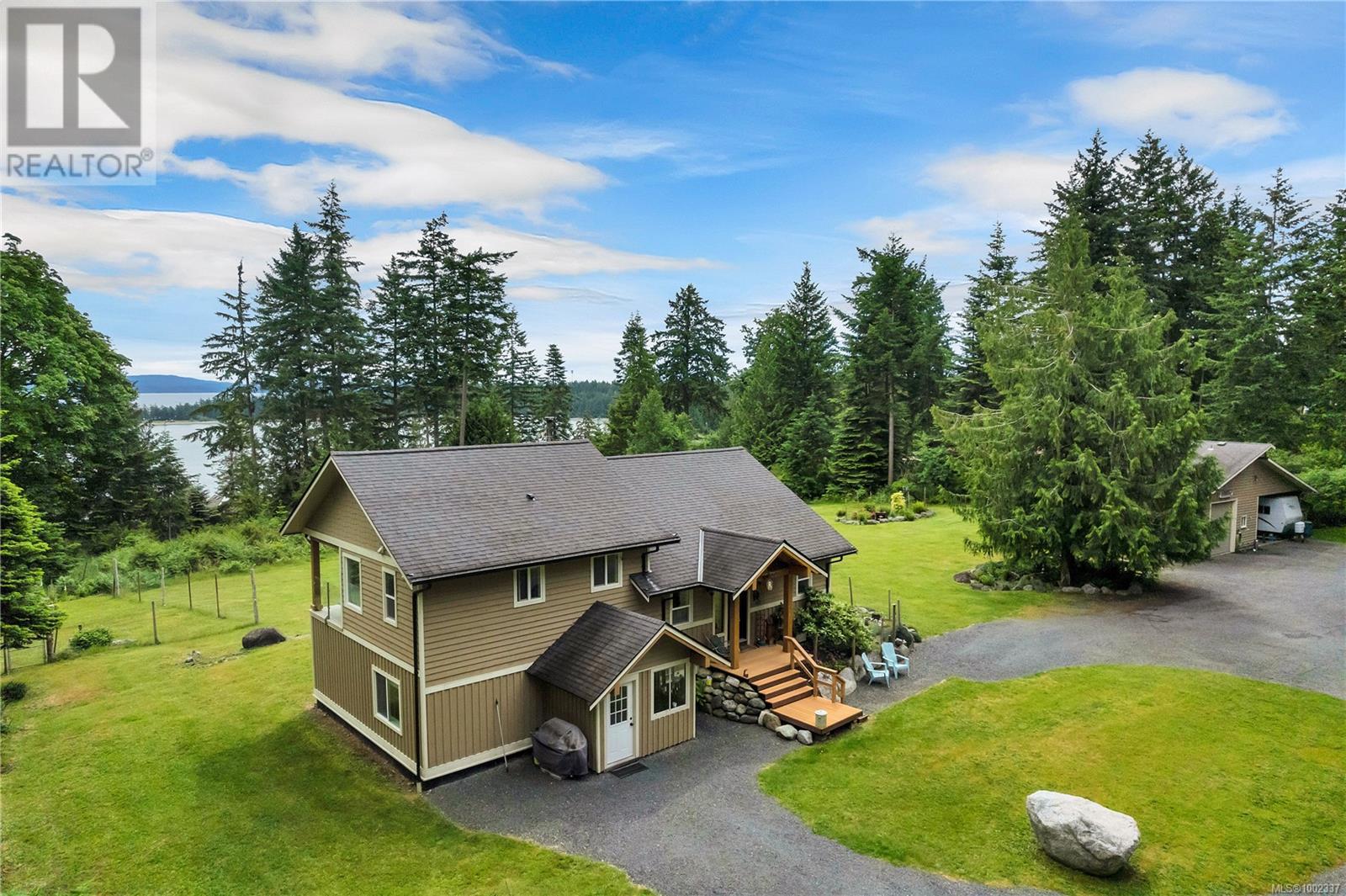 620 Valpy Rd, Quadra Island, BC V0P 1H0