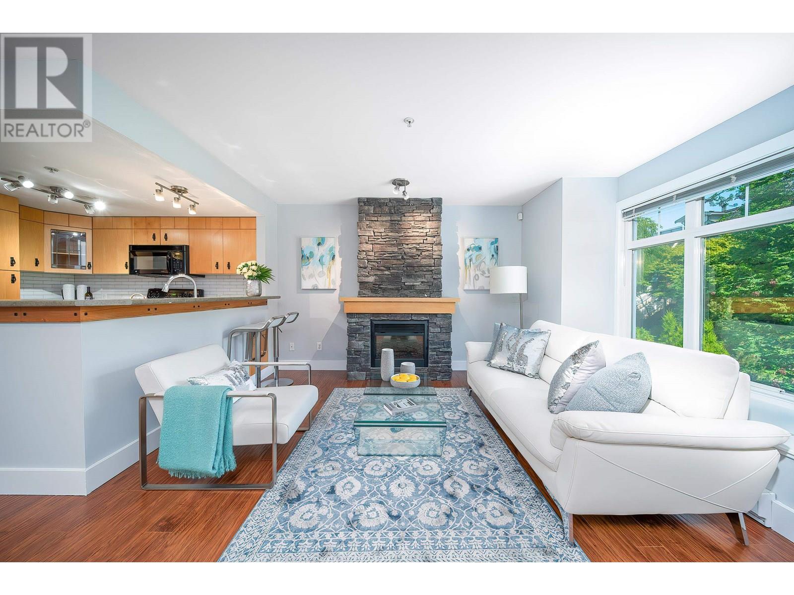 7428 Southwynde Avenue Unit 6, Burnaby, BC V3N 0A1