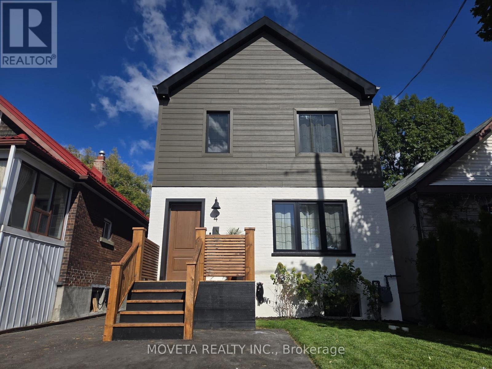 4 Mahoney Ave, Toronto, ON M6M 2H4