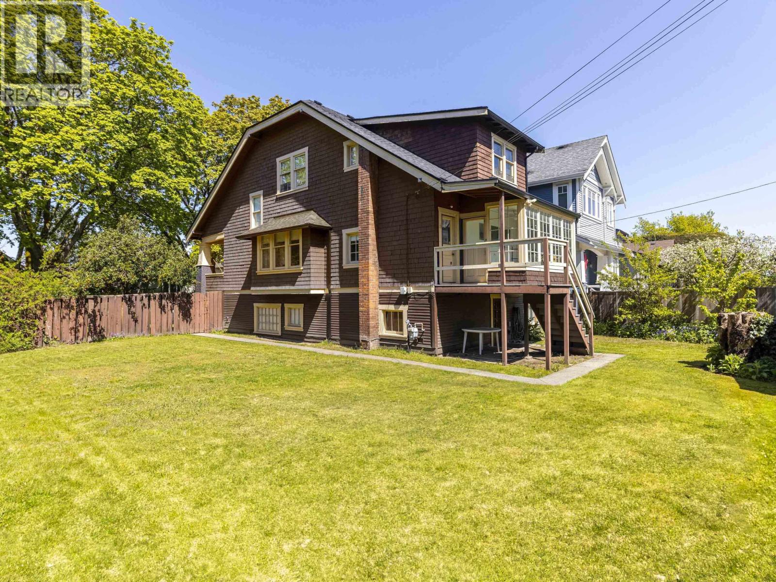3536 W 22nd Ave, Vancouver, BC V6S 1J3