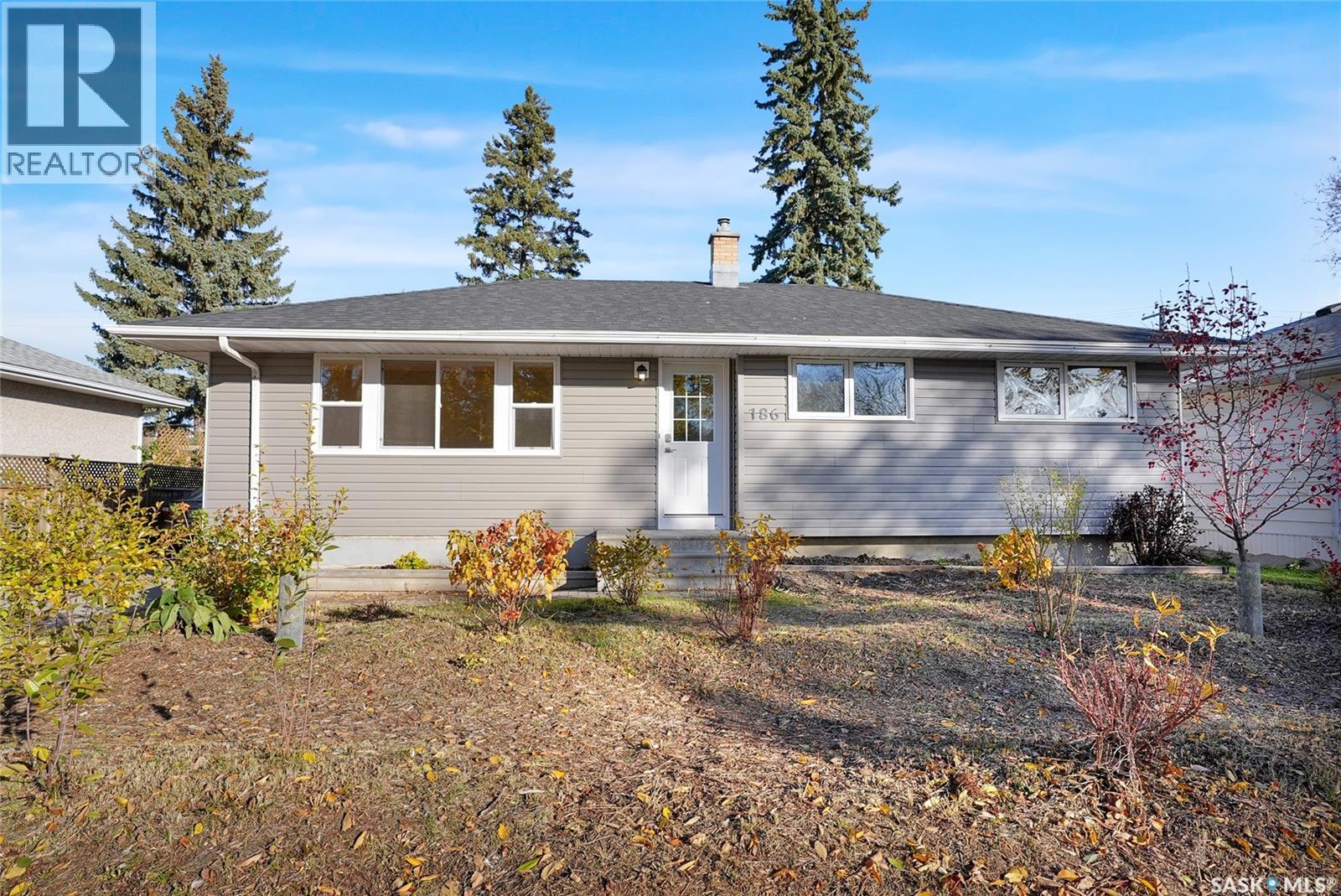 186 Coldwell Rd, Regina, SK S4R 4K8