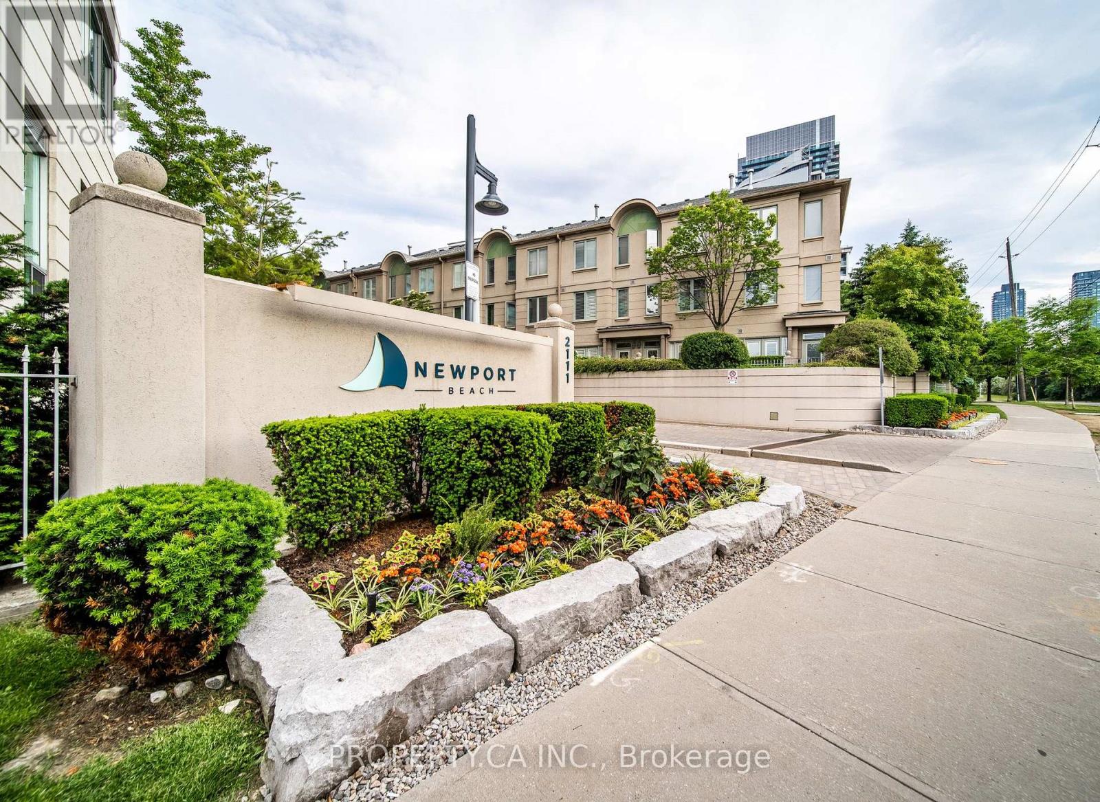 105 2111 Lakeshore Blvd W, Toronto, ON M8V 4B2