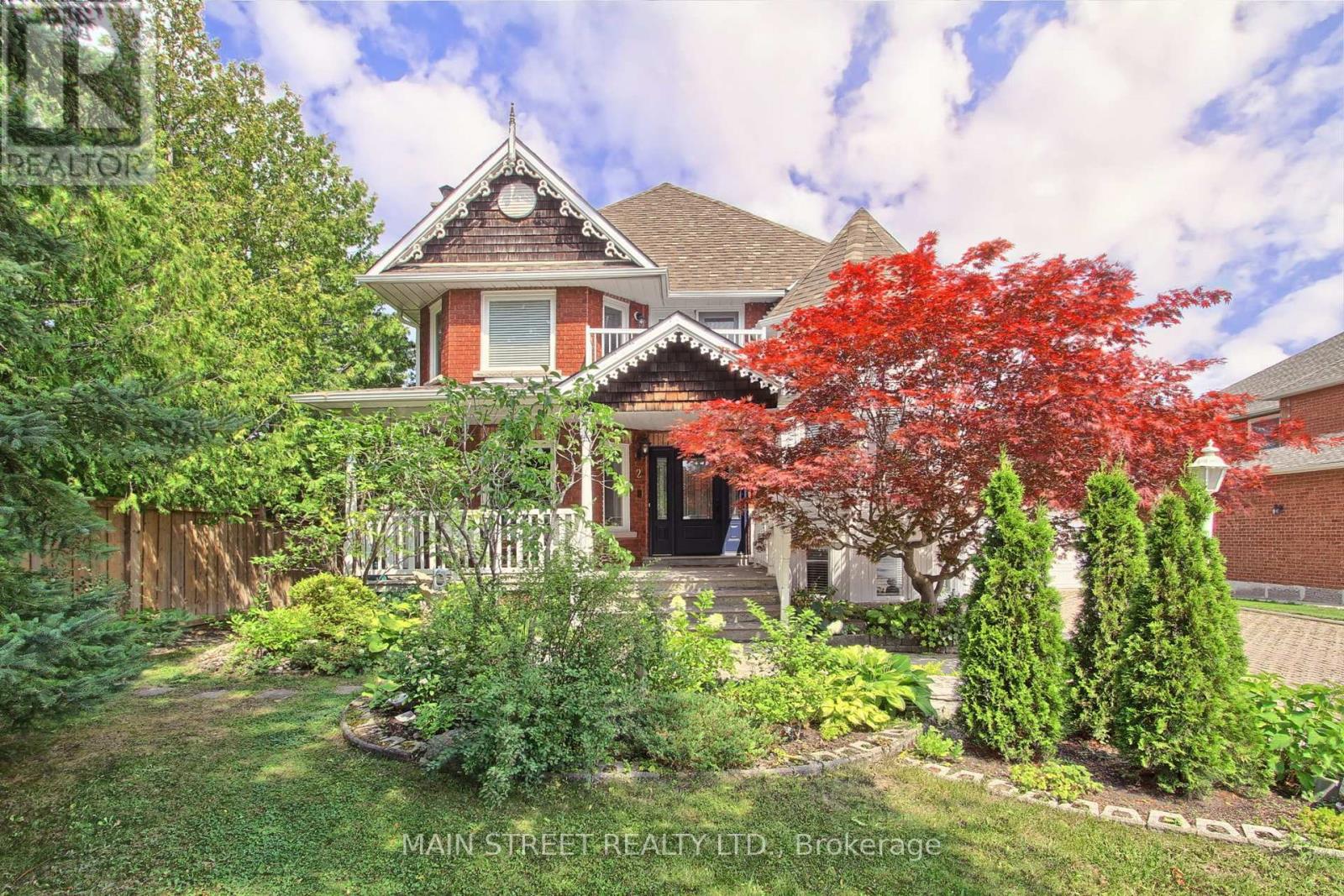 2 Bombay Ct, Richmond Hill, ON L4E 3L4