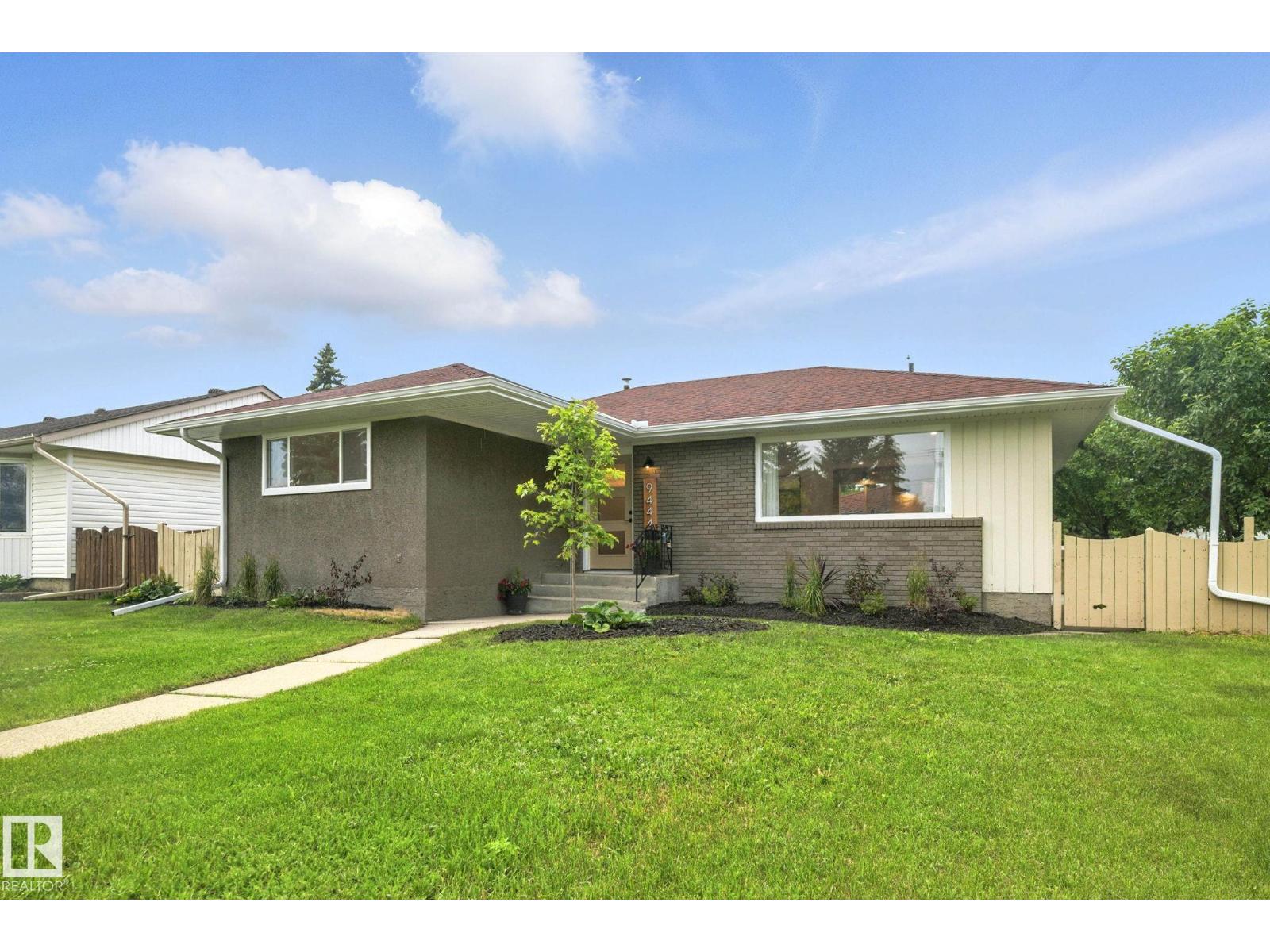 74 St Nw Unit 9444, Edmonton, AB T6B 2B4