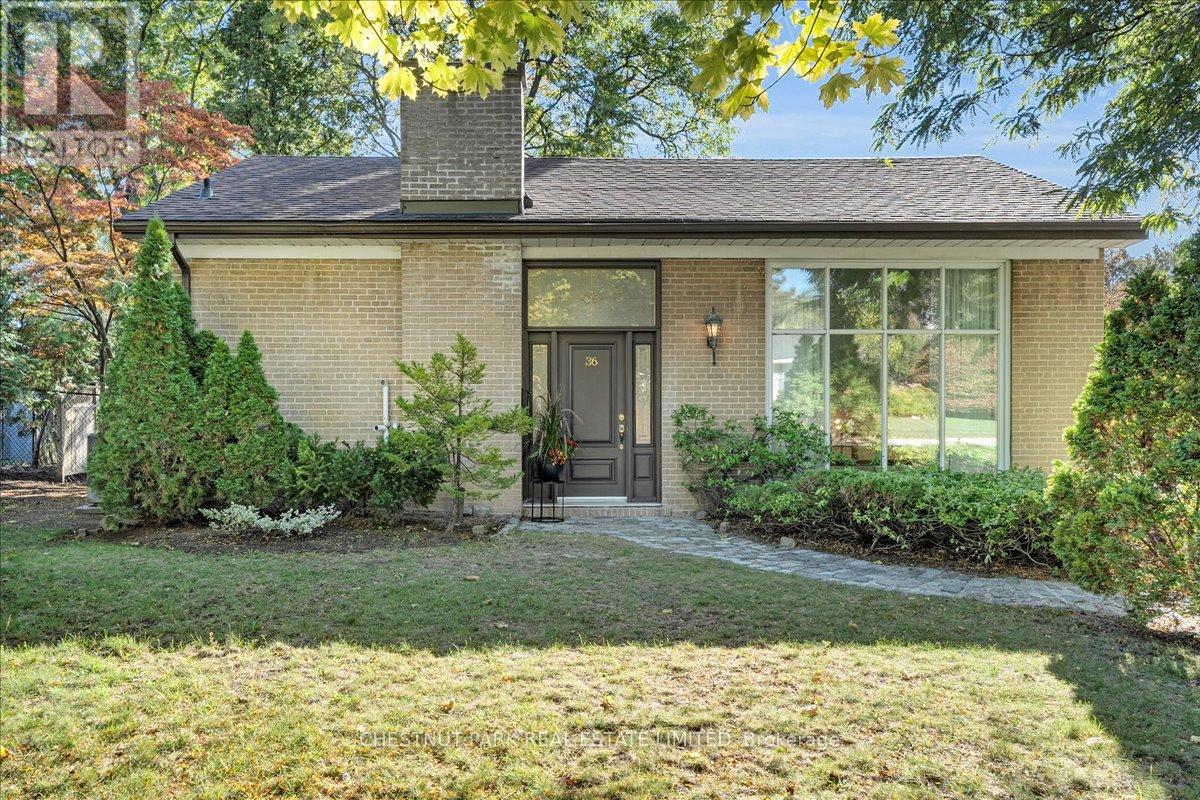 36 Tangmere Rd, Toronto, ON M3B 2N3