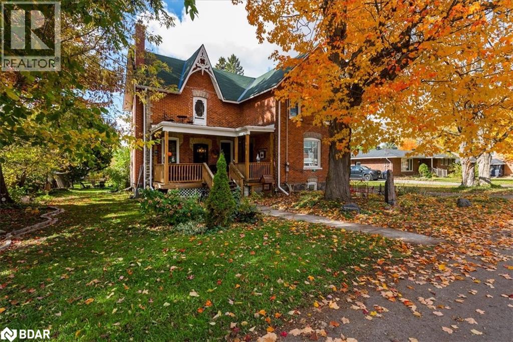 10 Eplett St, Severn, ON L0K 1E0