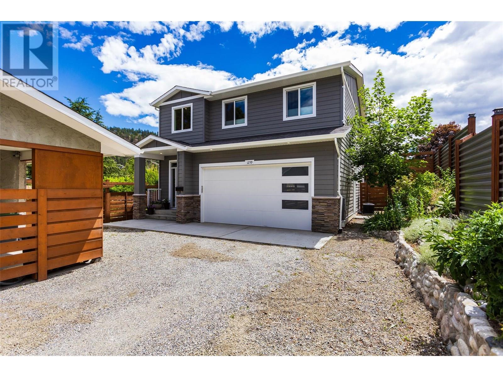 1259 Rio Dr, Kelowna, BC V1V 1E2