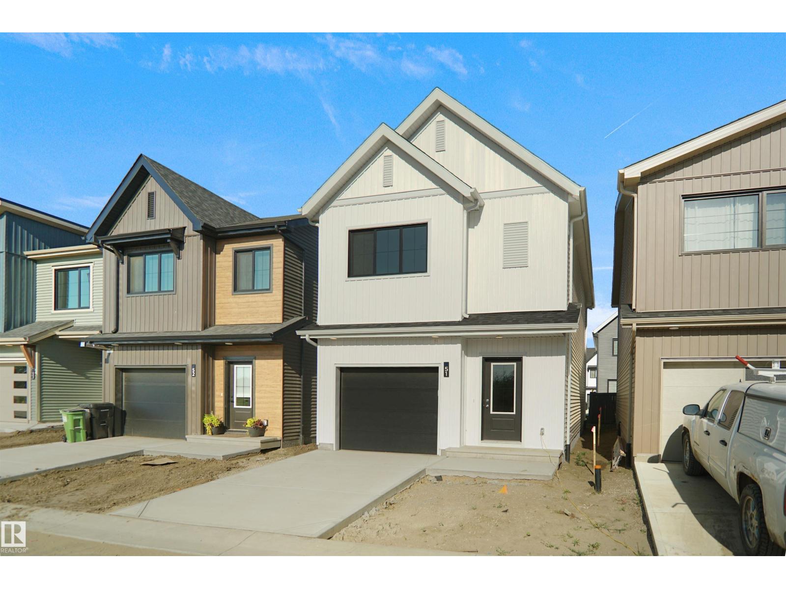 1430 Aster Way Nw #29, Edmonton, AB T6T 2N8