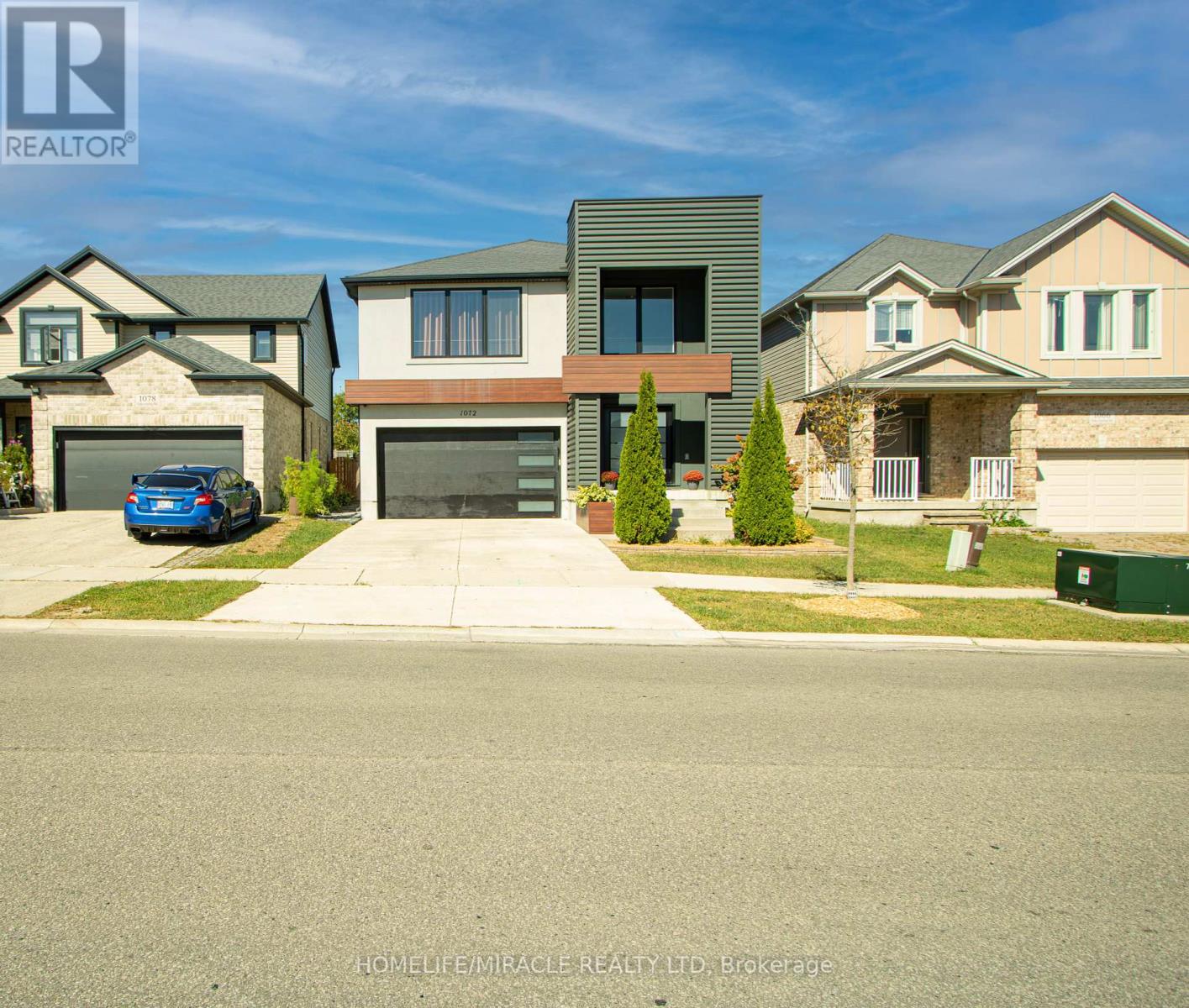 1072 Oakcrossing Rd, London, ON N6H 0A8