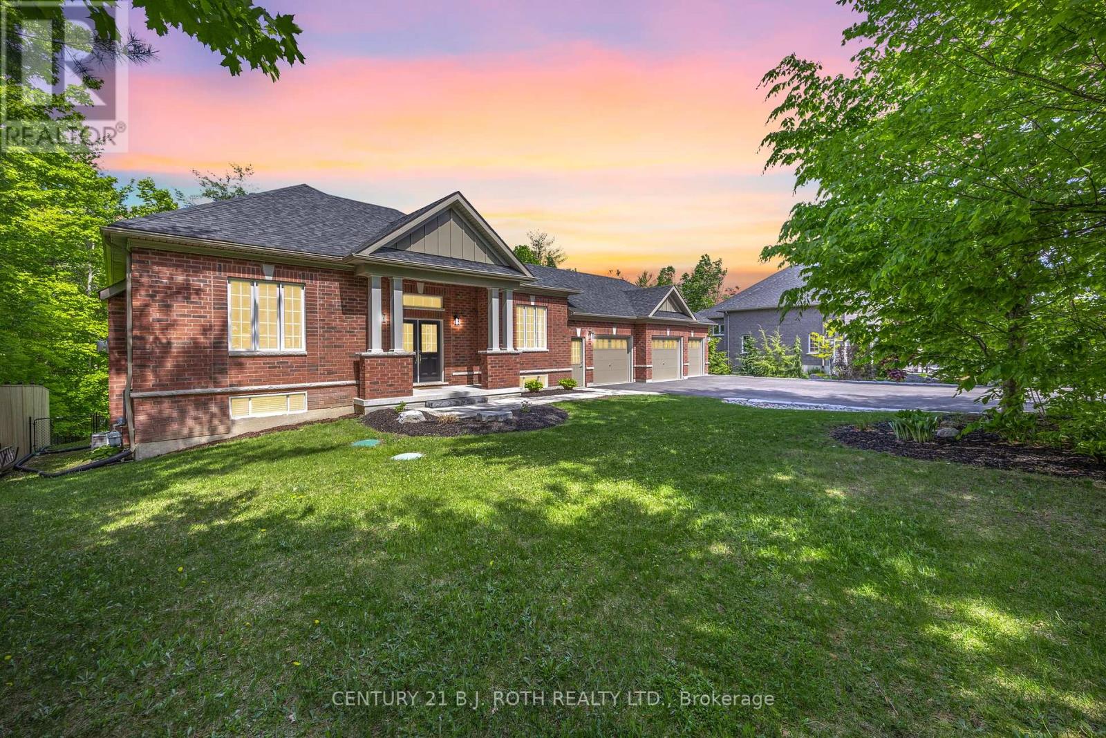 50 Diamond Valley Dr, Oro-Medonte, ON L0L 2E0
