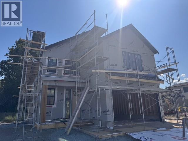 980 Bull Crescent Lot Apt 72, Kelowna, BC V1W 0E6