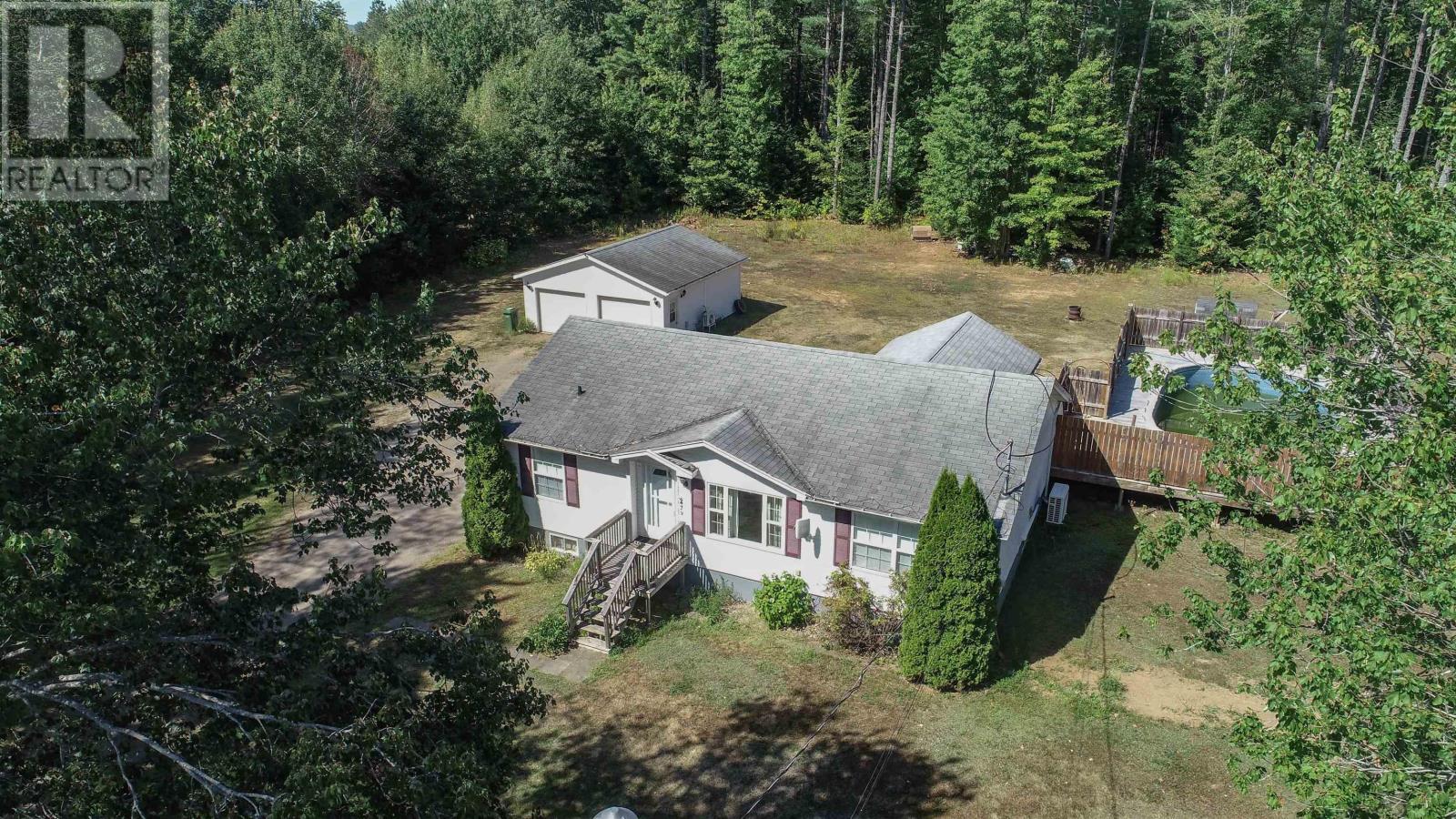 6479 Brooklyn St, Woodville, NS B0P 1G0