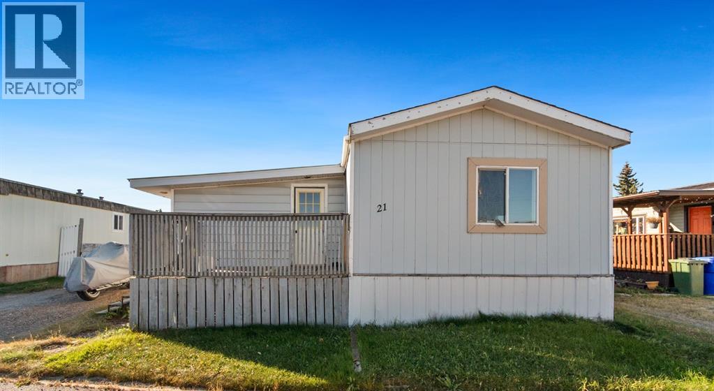 5103 61 Avenue Unit 21, Olds, AB T4H 1L5