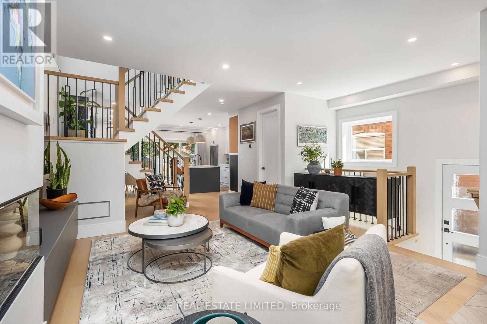 865 Windermere Ave, Toronto Runnymede-bloor West Village, ON M6S 3M8