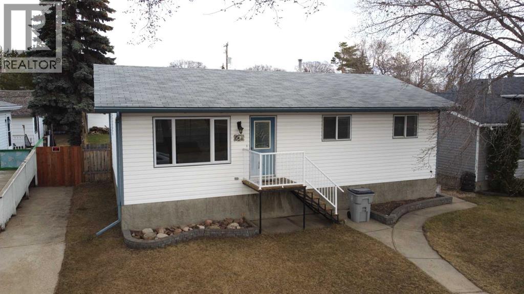 5 Avenue Unit 614, Wainwright, AB T9W 1B1