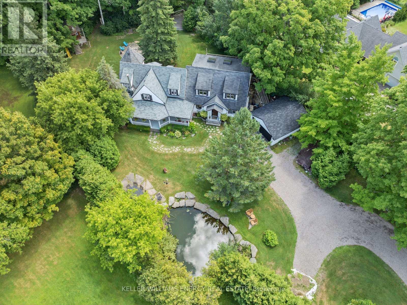 1775 Track St, Pickering, ON L1Y 1B8