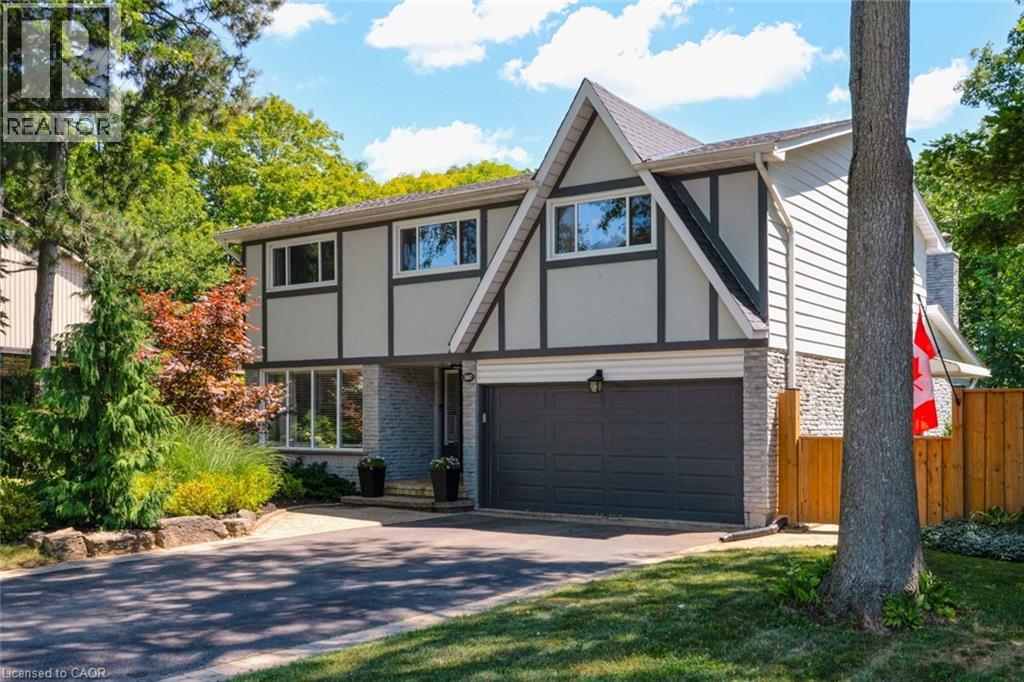 1807 Heather Hills Dr, Burlington, ON L7P 2Z1