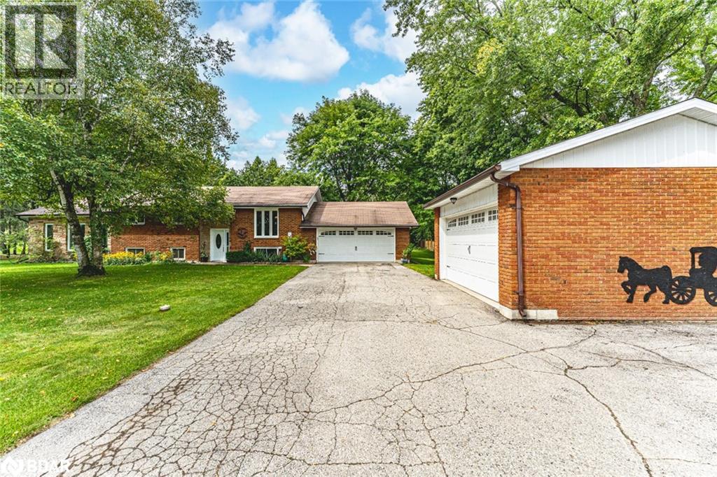 2946 Hogback Rd, Clearview, ON L0M 1N0