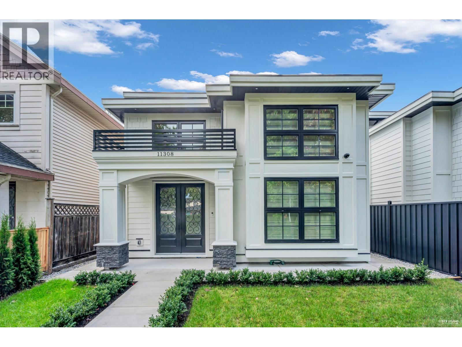 11308 Williams Rd, Richmond, BC V7A 1J1