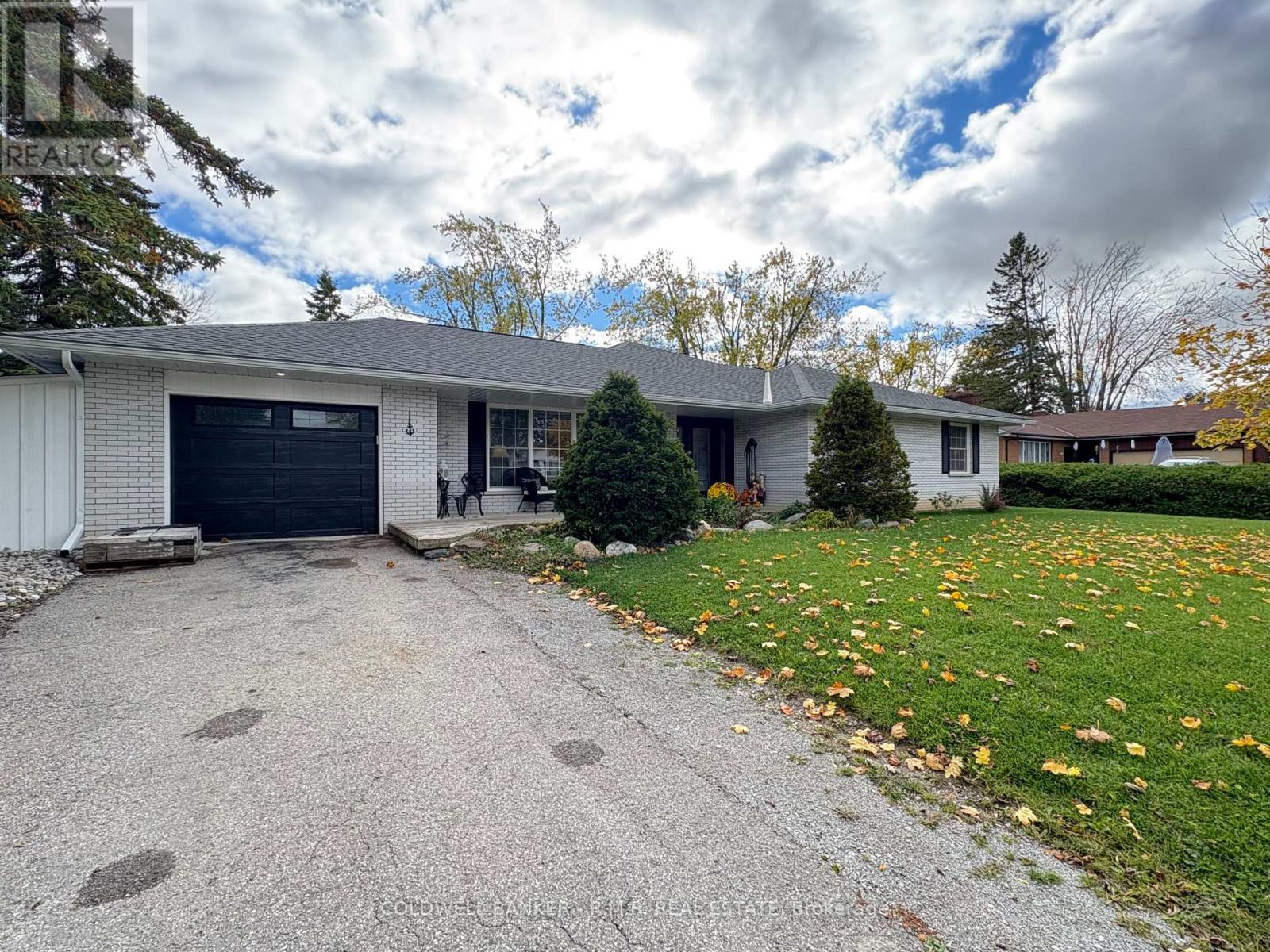 126 Park St, Brock Cannington, ON L0E 1E0