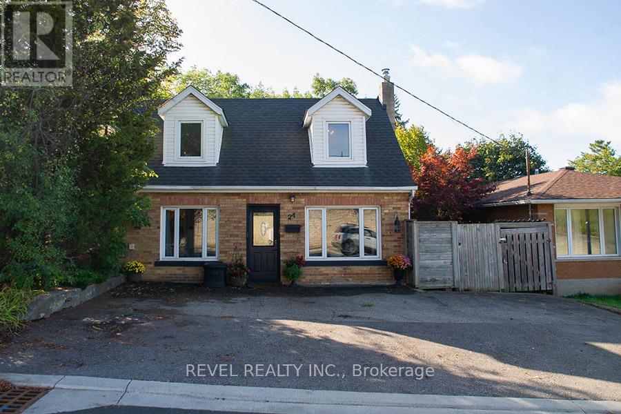 24 Avenue Rd, Cambridge, ON N1R 1B7