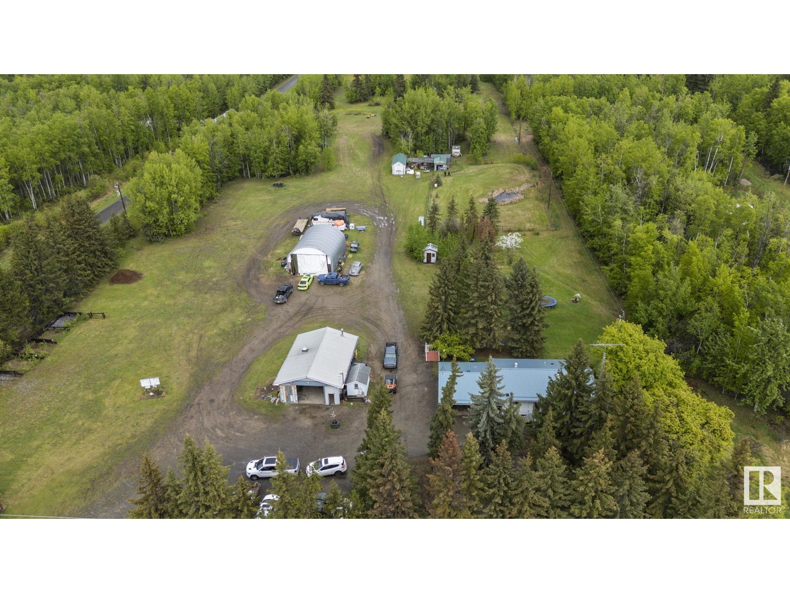 5432 Highway 16, Parkland County, AB T0E 2B0