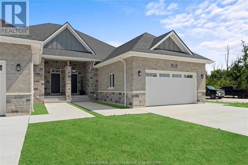 77 Belleview Dr, Cottam, ON N0R 1B0