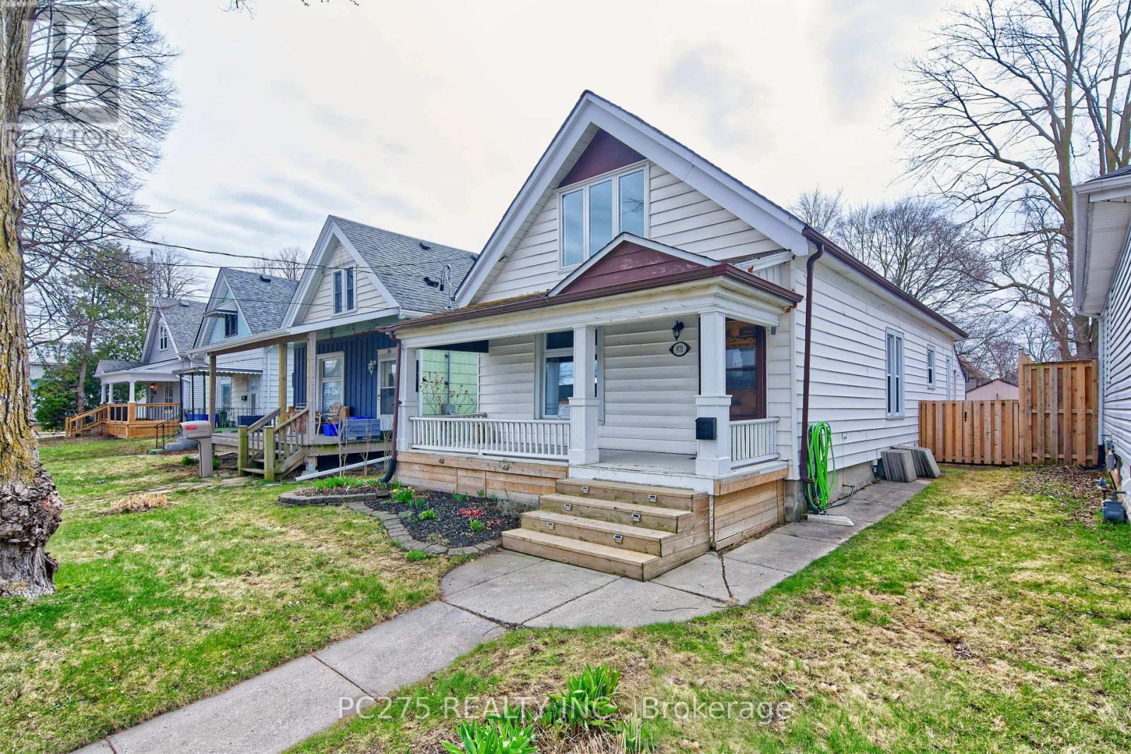 971 Elias St, London, ON N5W 3P5