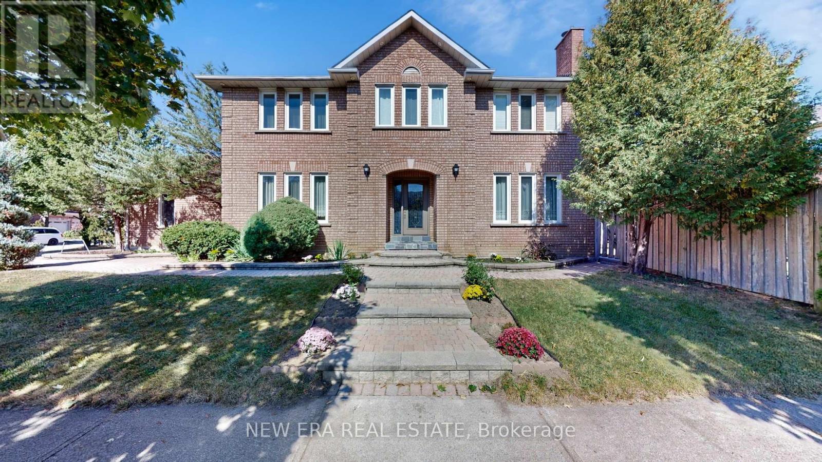 1380 Daniel Creek Rd, Mississauga, ON L5V 1V3