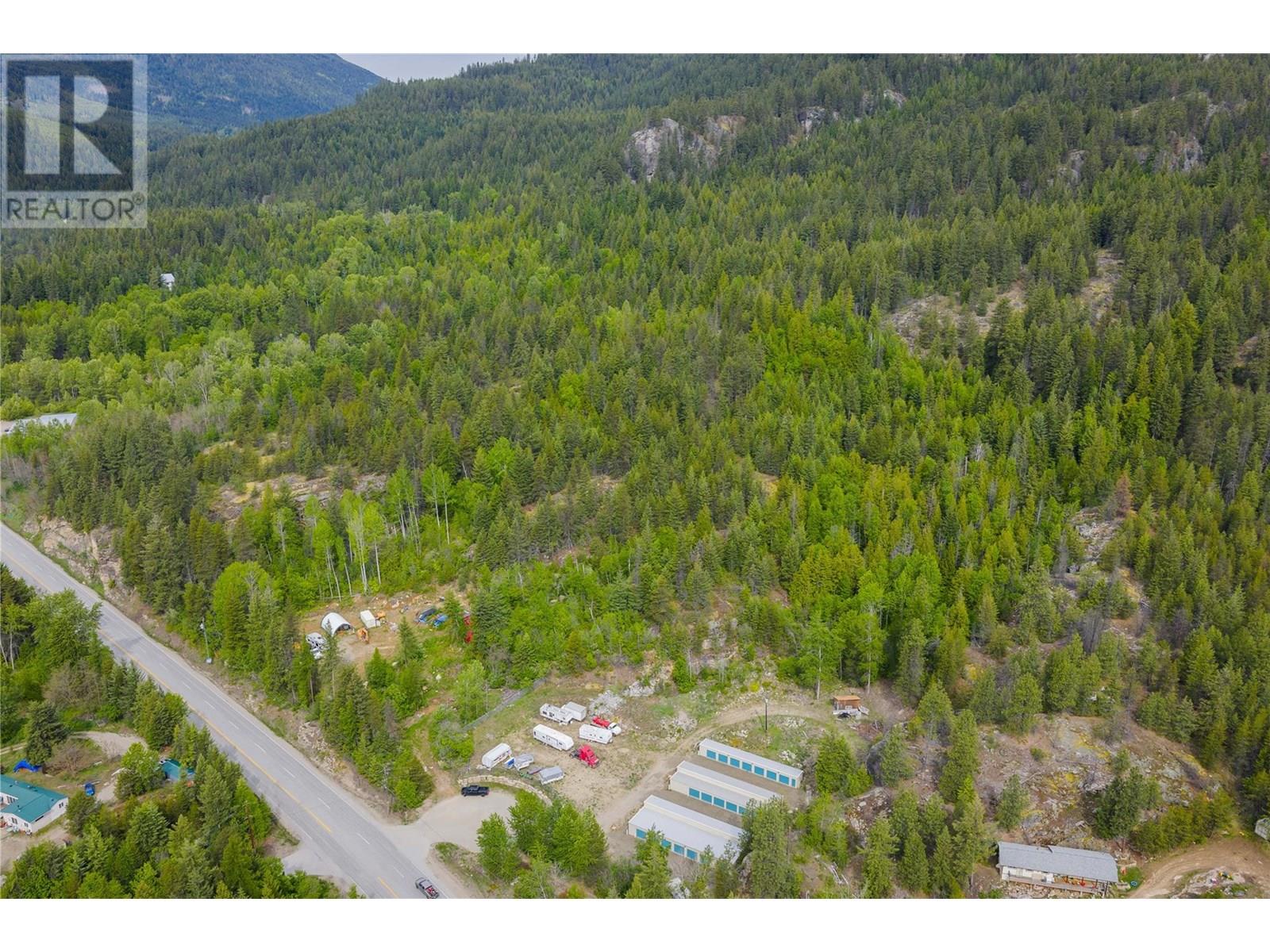 1682 Circle Rd, Castlegar, BC V1N 4W1
