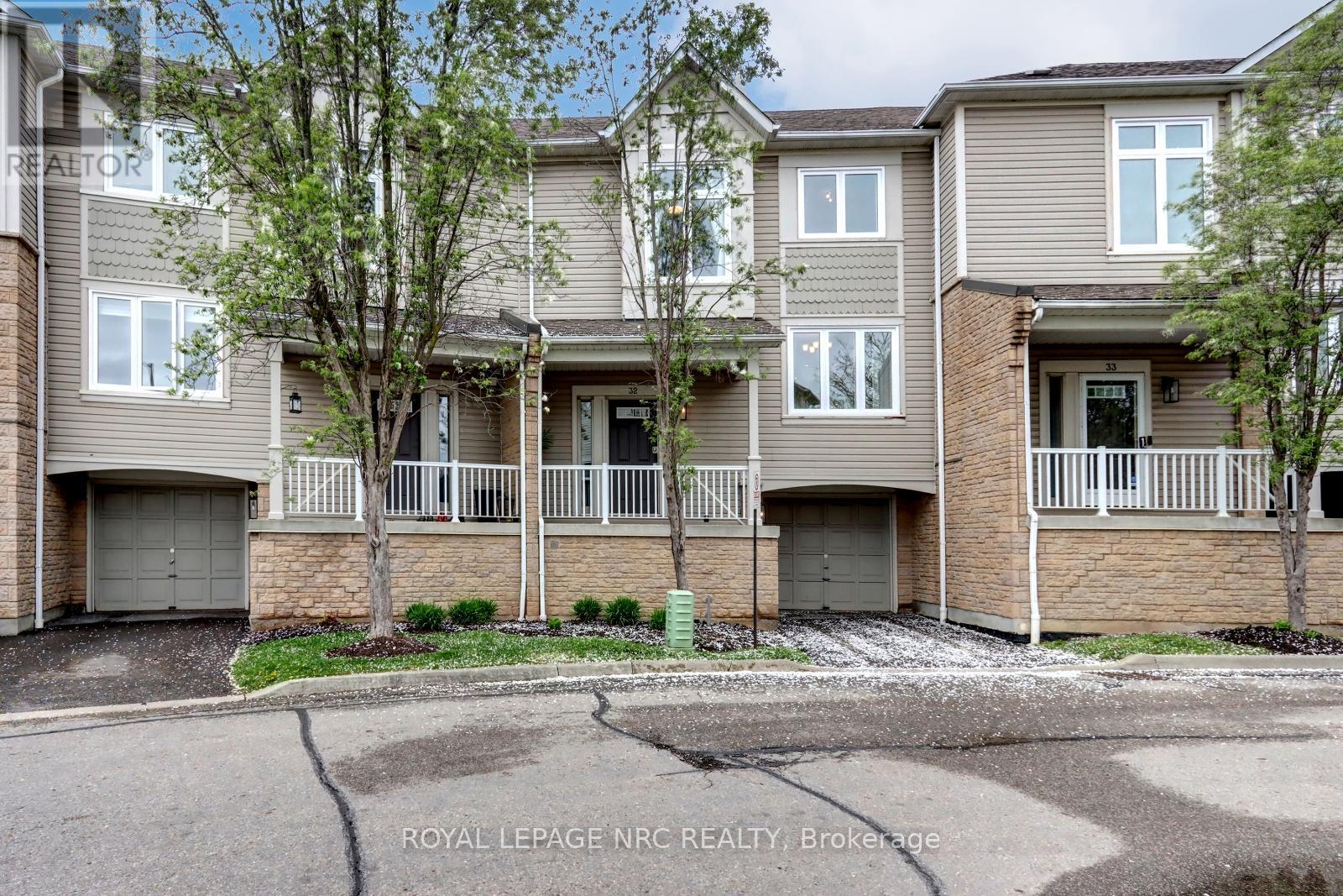 32 7101 Branigan Gate, Mississauga, ON L5N 7S2
